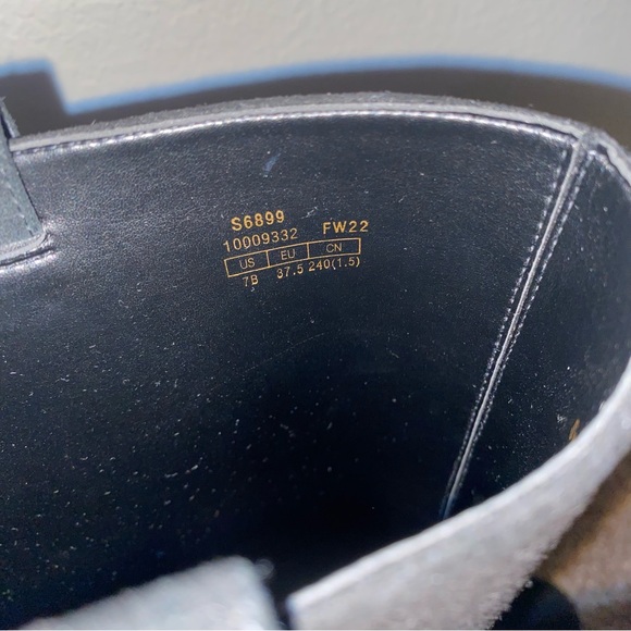 Stuart Weitzman boots - Picture 4 of 6